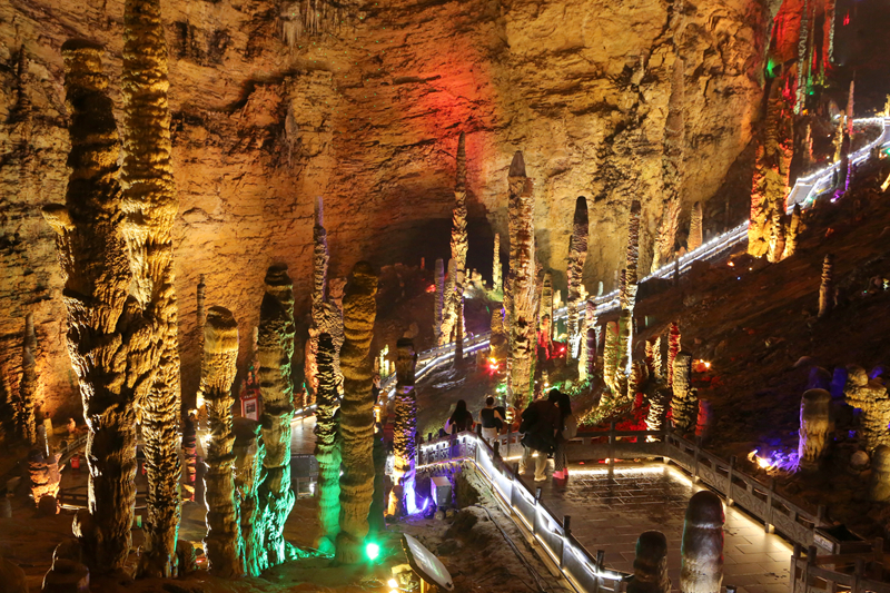 請你來挑刺！黃龍洞景區(qū)面向全球招募“洞境體驗官”